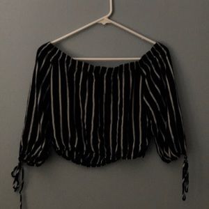 STRIPED OFF THE SHOULDER TOP